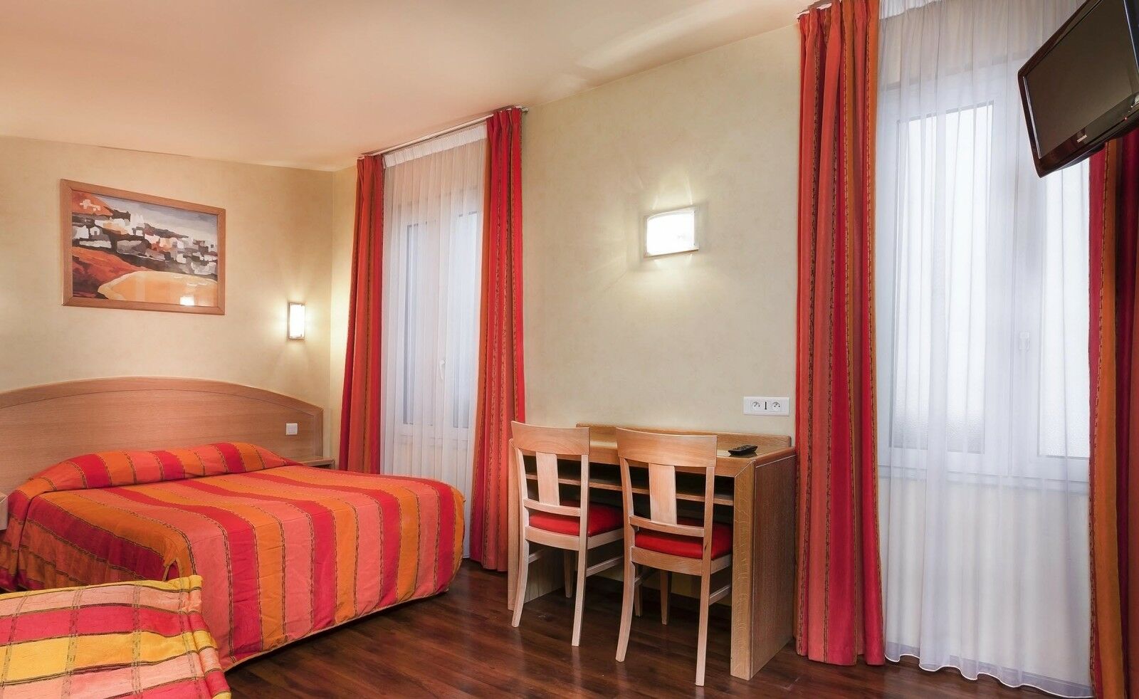 Hotel Lena Paris Exterior foto